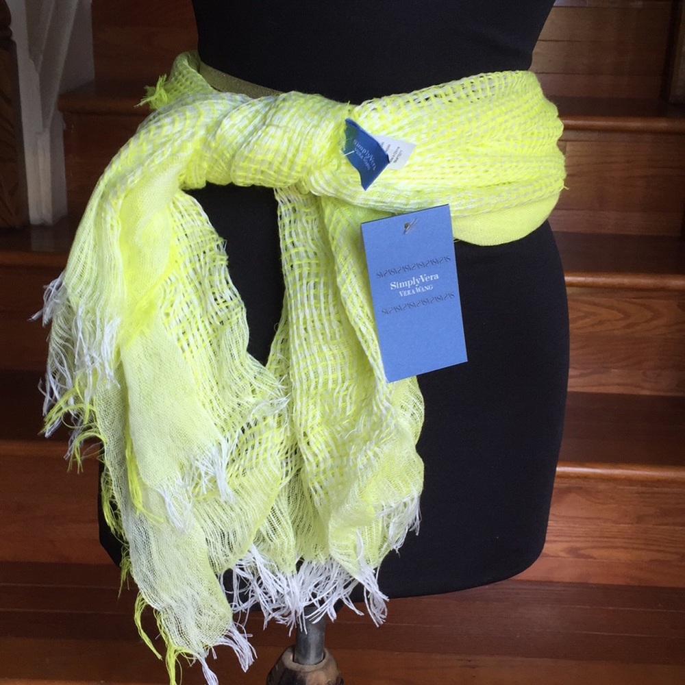 Vera Wang Scarf